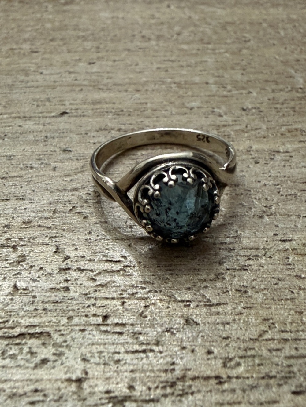 925 Sterling Silver Kyanite Ring size 6.5